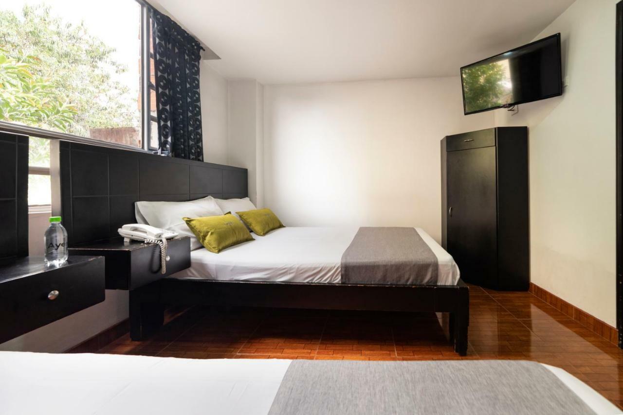 Hotel Dorado 100 Богота Екстер'єр фото